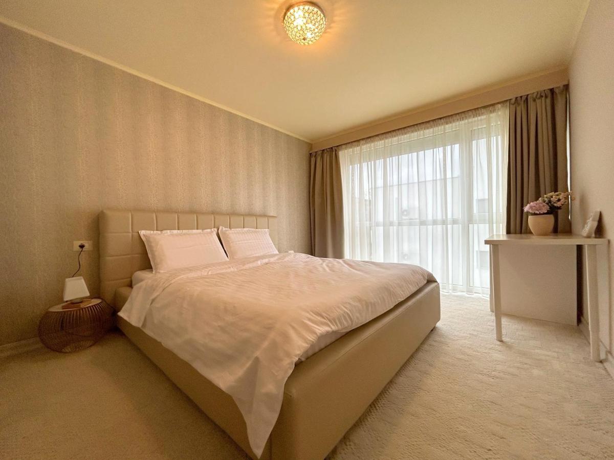Thea Apartment 티미쇼아라 외부 사진