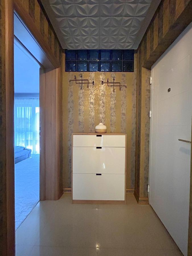 Thea Apartment 티미쇼아라 외부 사진